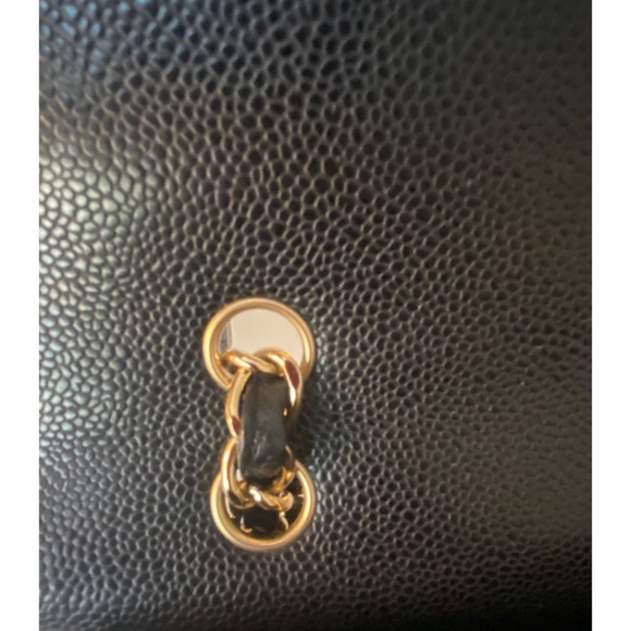 CHANEL Maxi Classic Double Flap - Picture 7 of 14